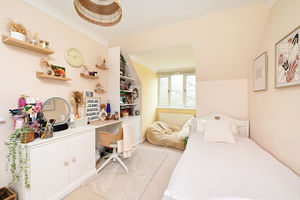 Photo 8- click for photo gallery